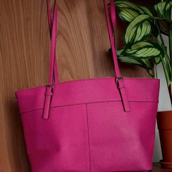 Calvin Klein Ash Tote Bag Faux Saffiano Leather Hot Pink Tote Bag Purse - Picture 2 of 4